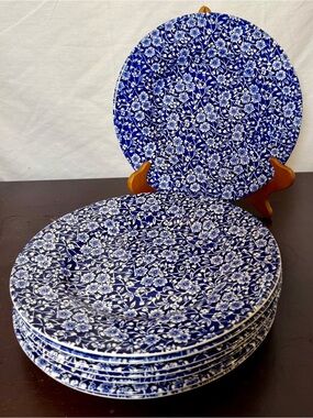 4 Queen Calico Blue dinner plates. 10.75” England